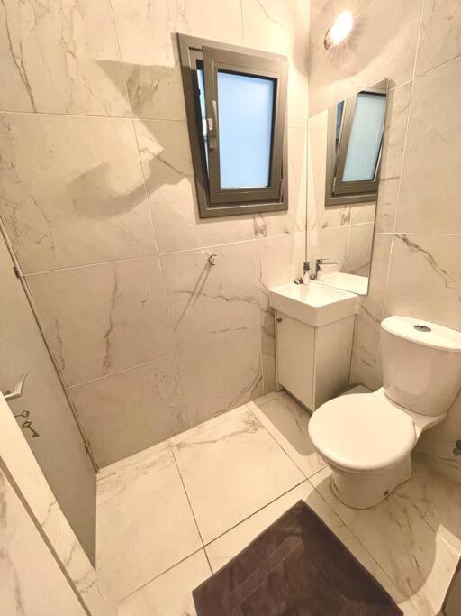 Demetra 1 Bdr Down Town Nicosia By Platform 357 Apartment ภายนอก รูปภาพ